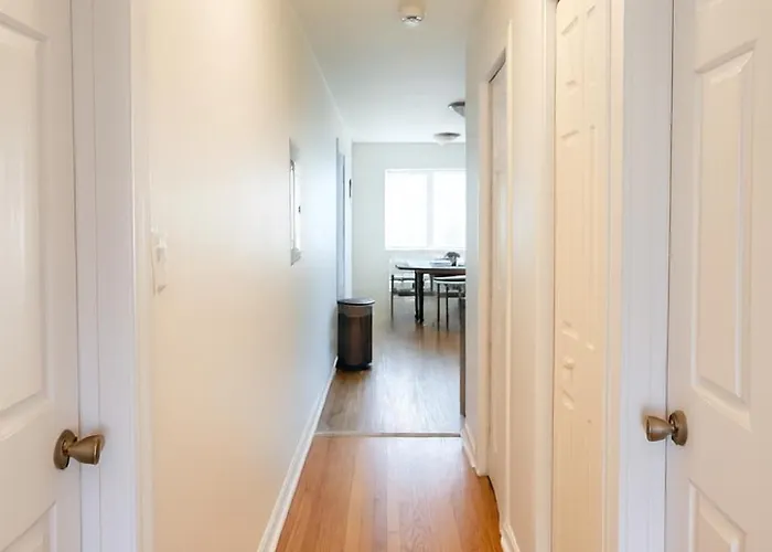 Bright 2br Near Ohare, Comfortable, Cozy