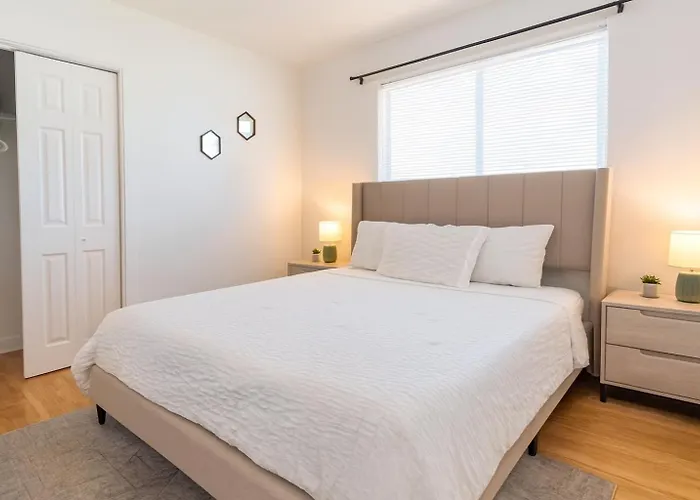 Bright 2br Near Ohare, Comfortable, Cozy