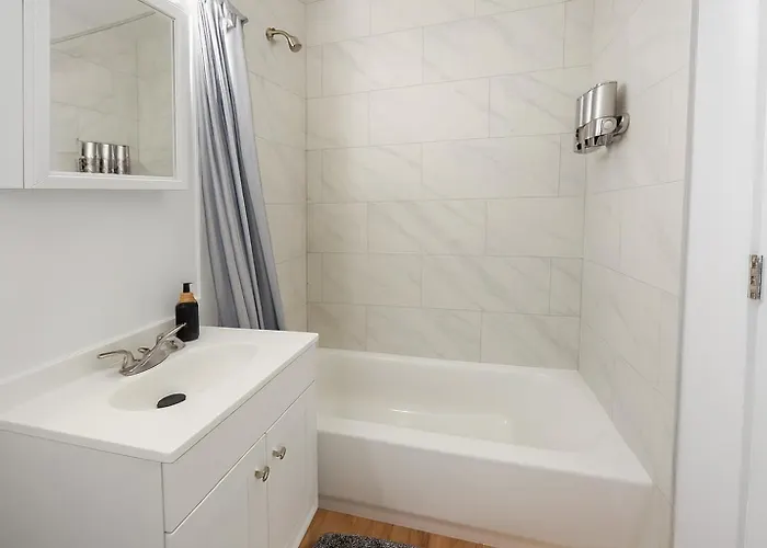 Bright 2br Near Ohare, Comfortable, Cozy