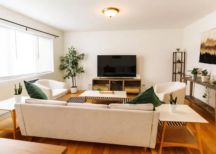 Bright 2br Near Ohare, Comfortable, Cozy